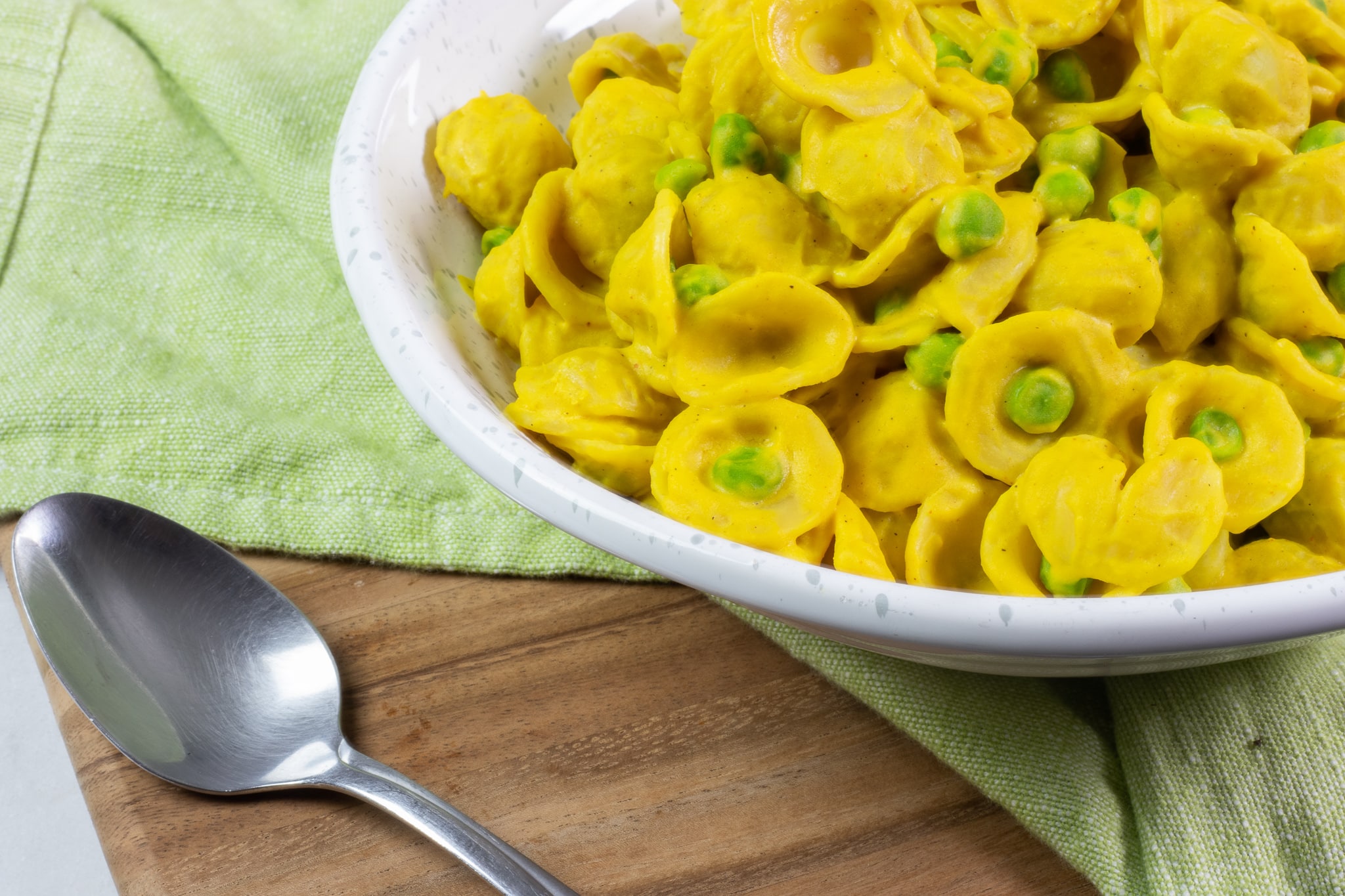 SoyFree NutFree Vegan Mac and Cheese with Peas ZardyPlants