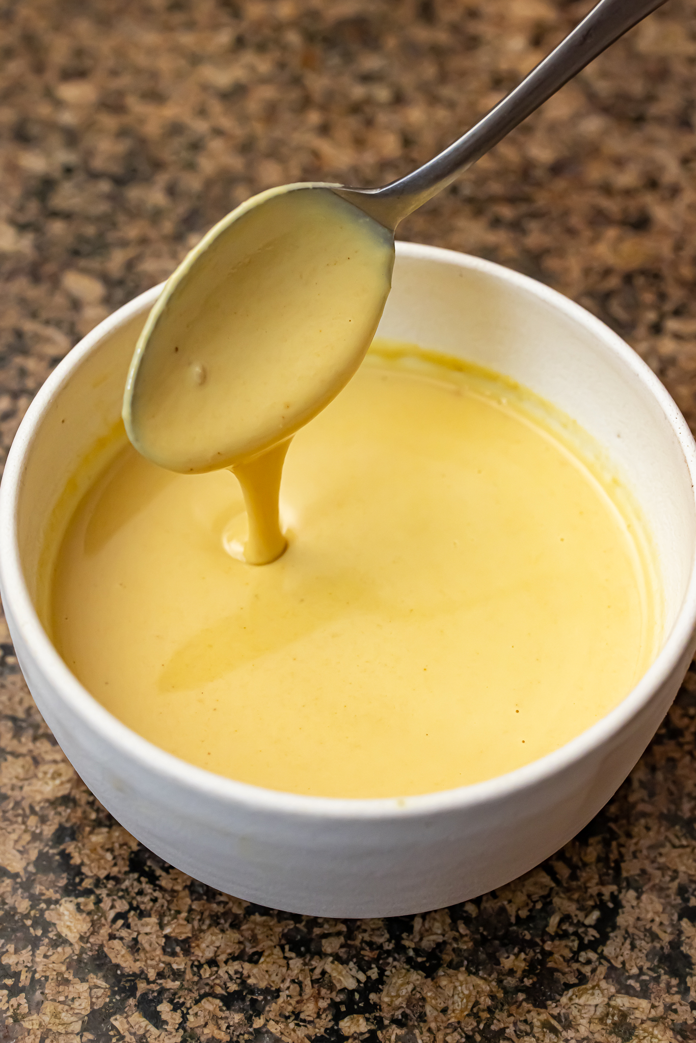 Easy Vegan Hollandaise Sauce - Vegan and Oil-free Recipes - ZardyPlants