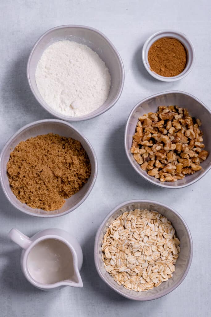 Ingredients for the vegan Streusel topping