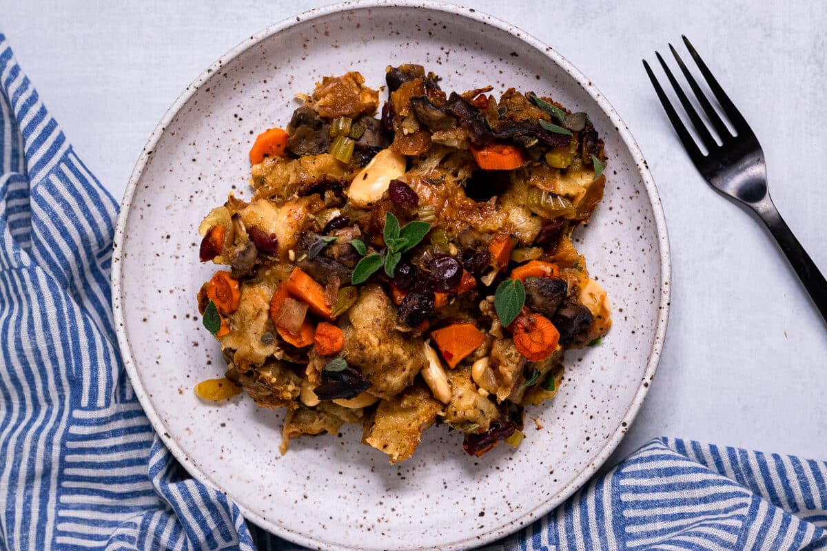 Vegan Challah Stuffing - Vegan and Oil-free Recipes - ZardyPlants