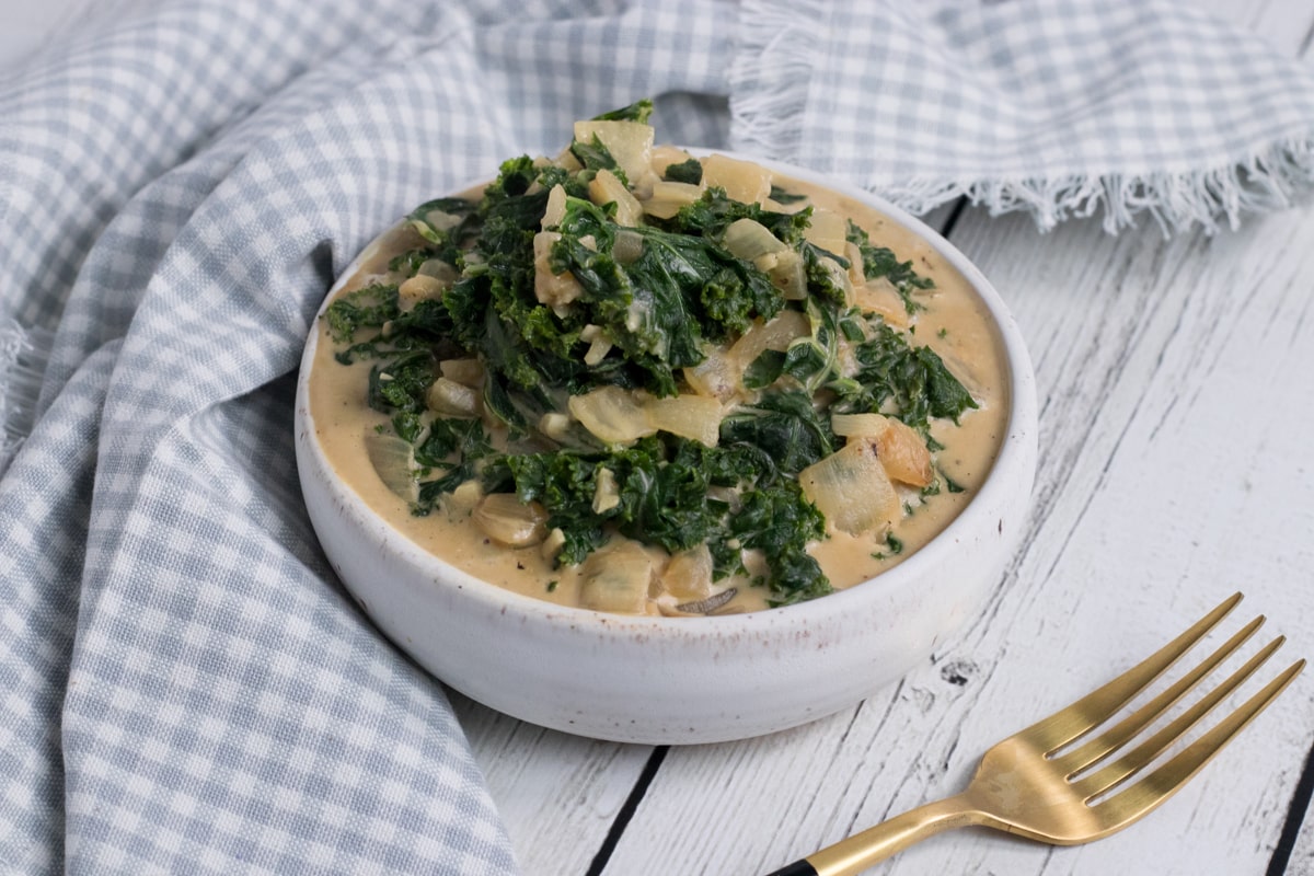 Vegan Creamed Kale - Vegan and Oil-free Recipes - ZardyPlants