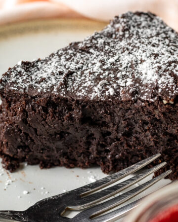 Flourless chocolate cake on a plate