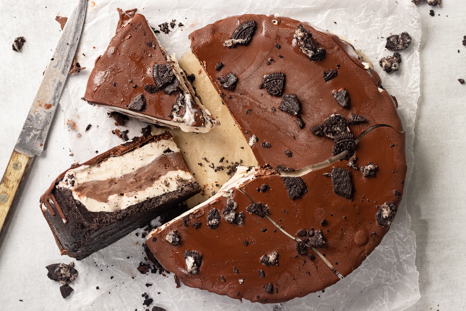 20 Irresistable Vegan Cake Recipes | The Full Helping