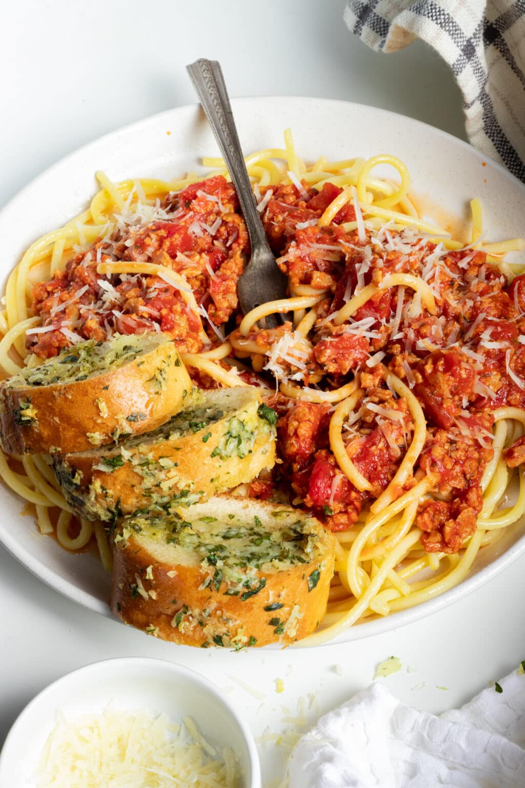 Easy Vegan Meat Sauce for Pasta ZardyPlants