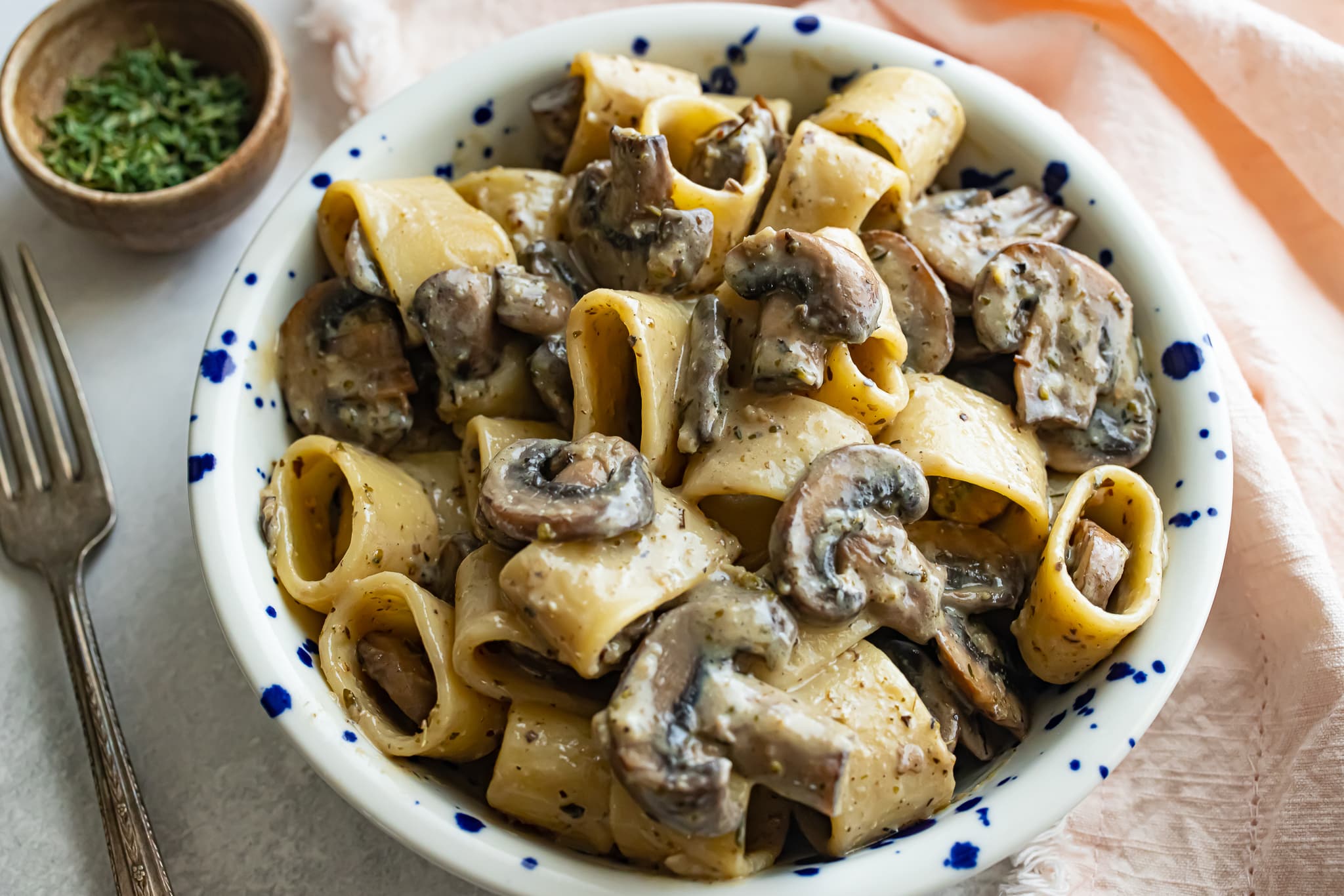 Easy Yet Fancy Miso Mushroom Pasta