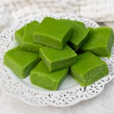 Matcha Fudge (Vegan)