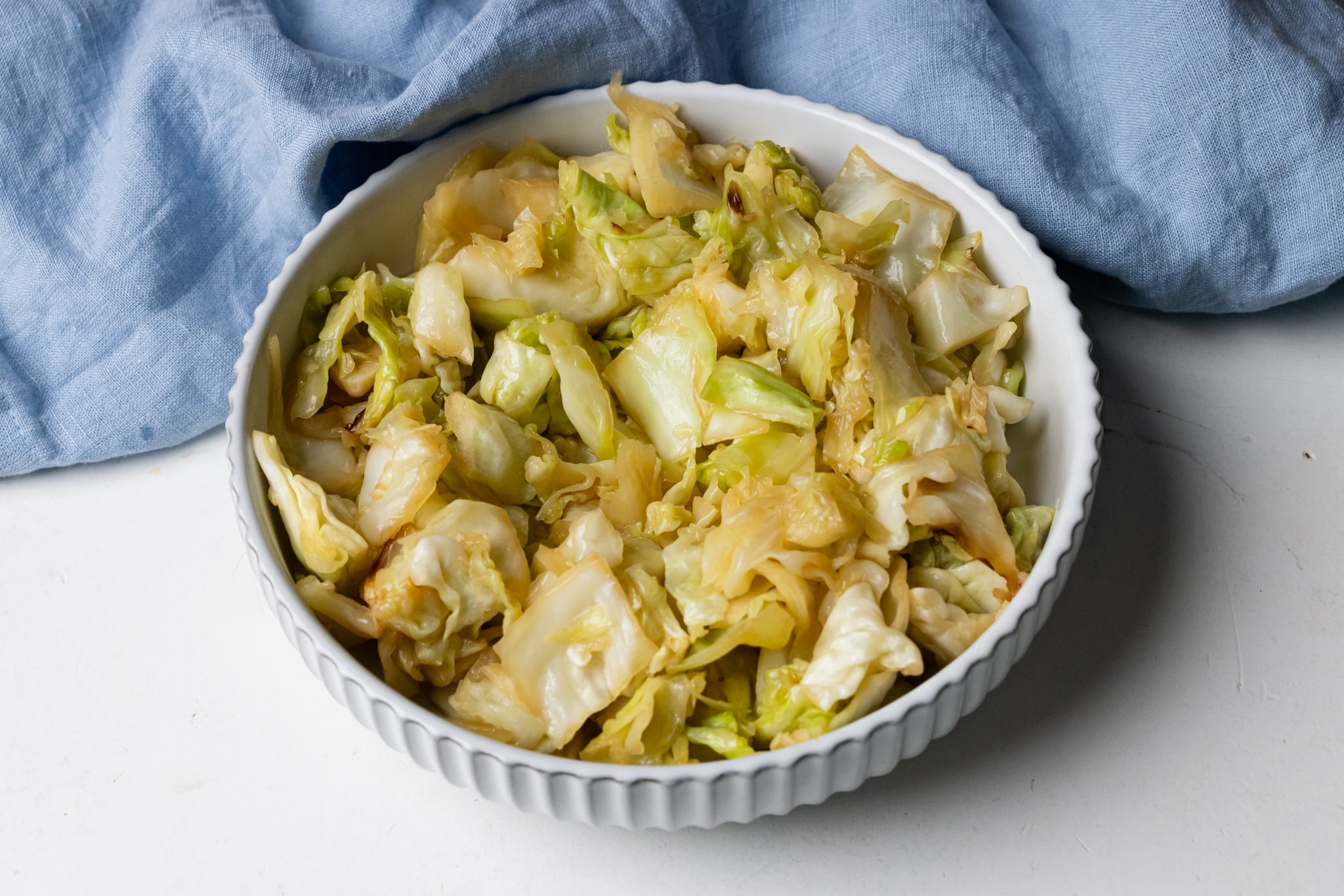 Easy Sautéed Cabbage with Garlic (Healthy Recipe) - ZardyPlants
